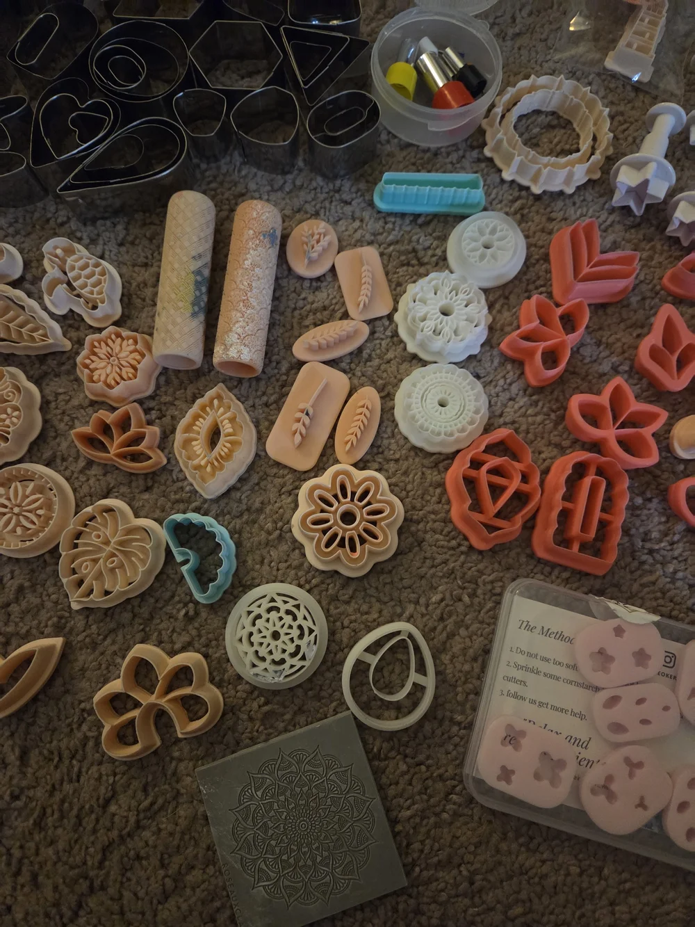 Lot 100+ Assorted Polymer Clay and Cutters Accessories Earring Making Supplies